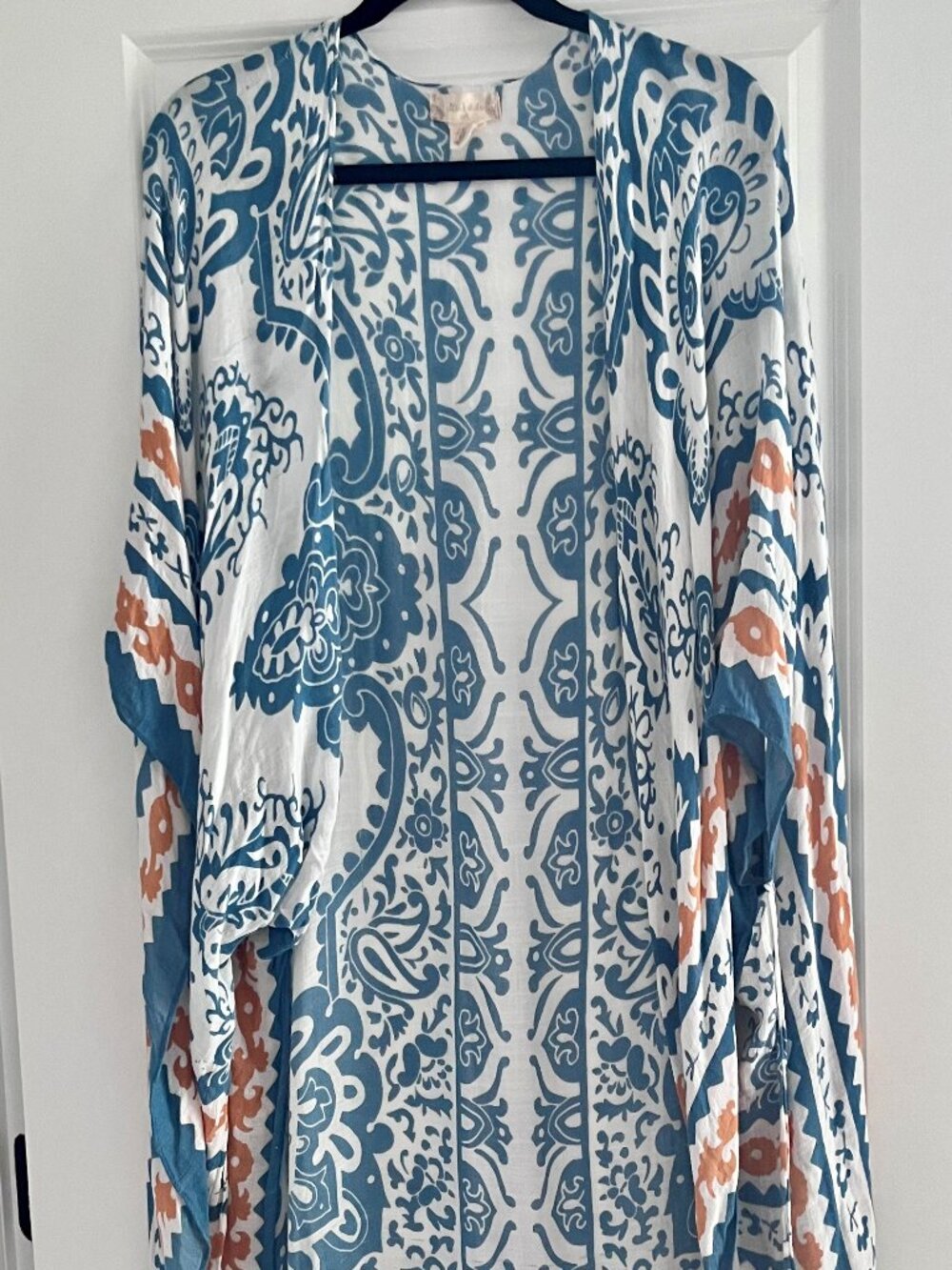 Altar'd State Bohemian-style Damask and Paisley Print Kimono Duster